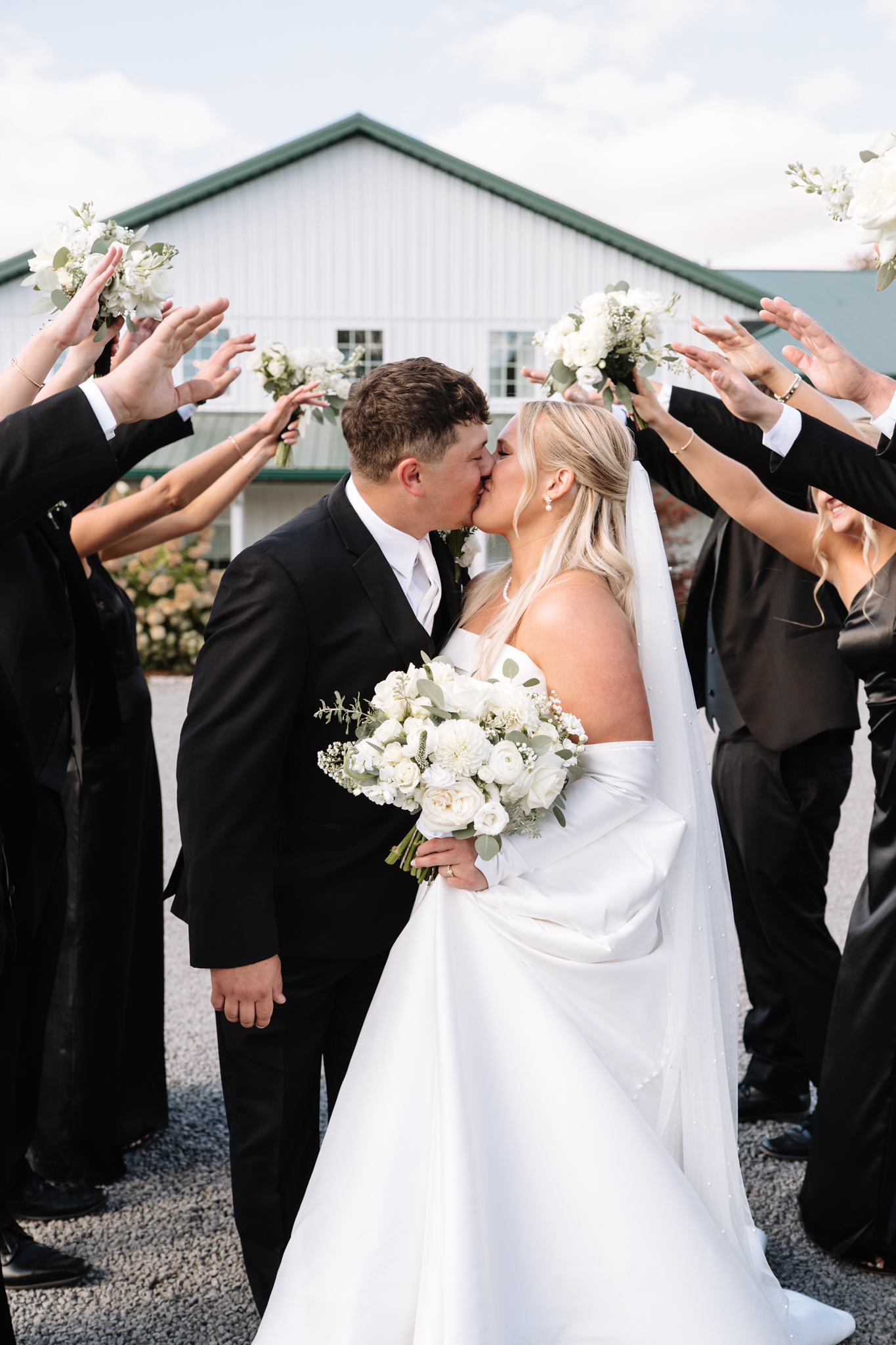 wedding photos that feel real captured by an Ohio wedding photographer